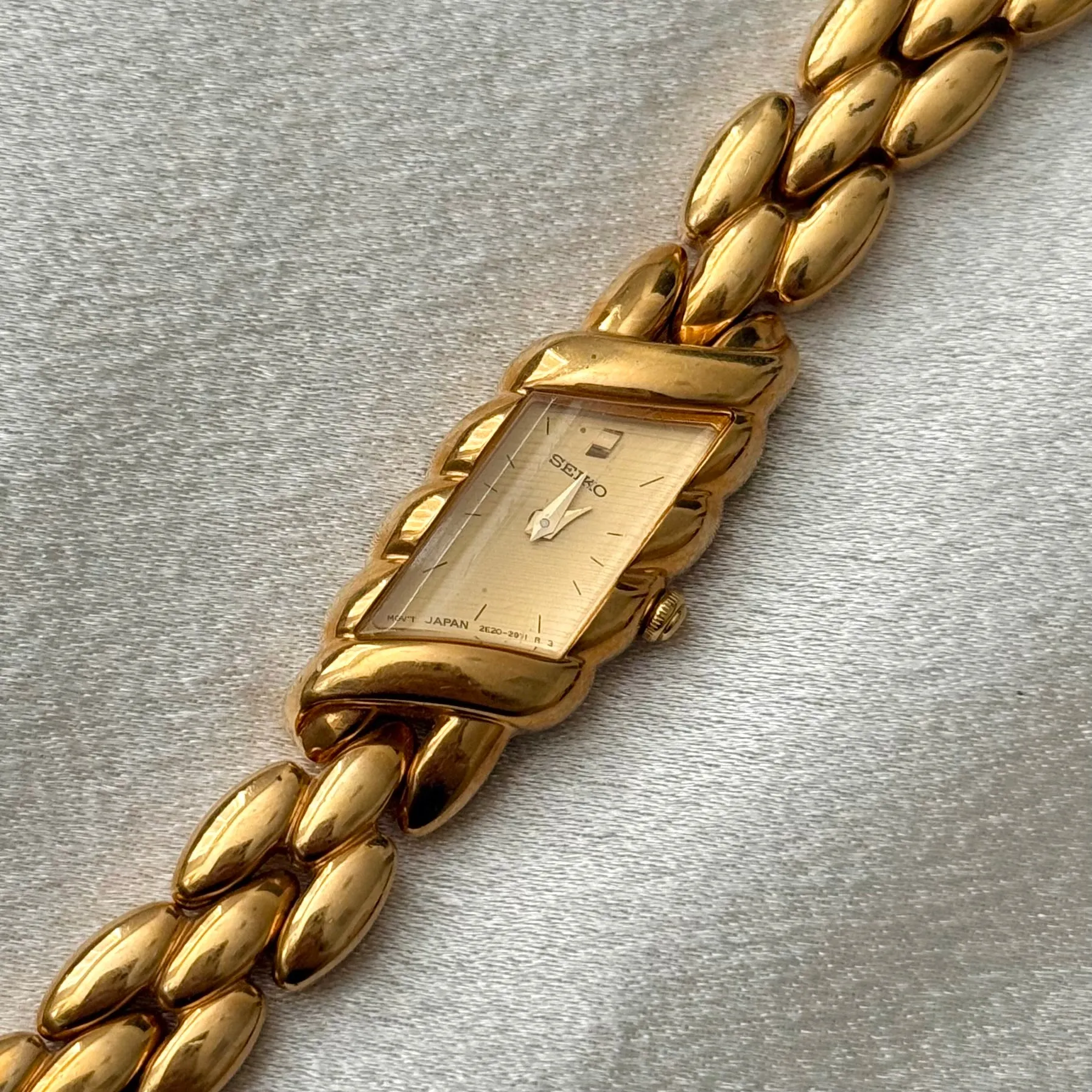 VINTAGE SEIKO WATCH