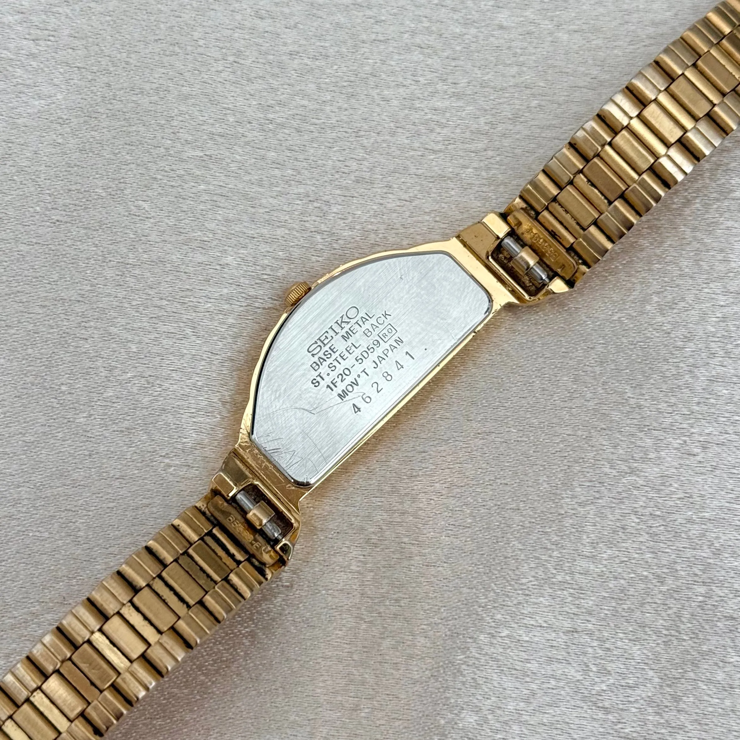 VINTAGE SEIKO WATCH