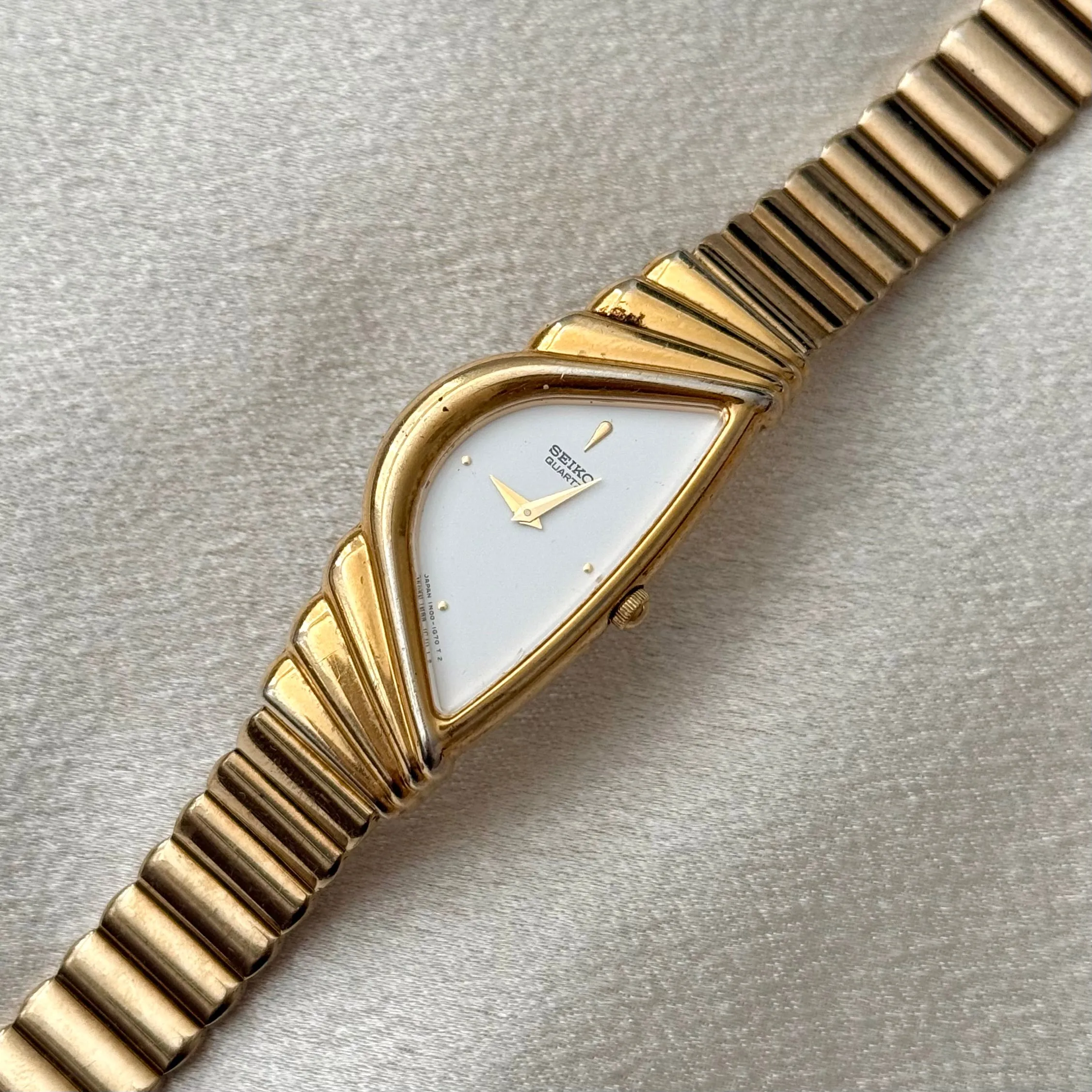 VINTAGE SEIKO WATCH