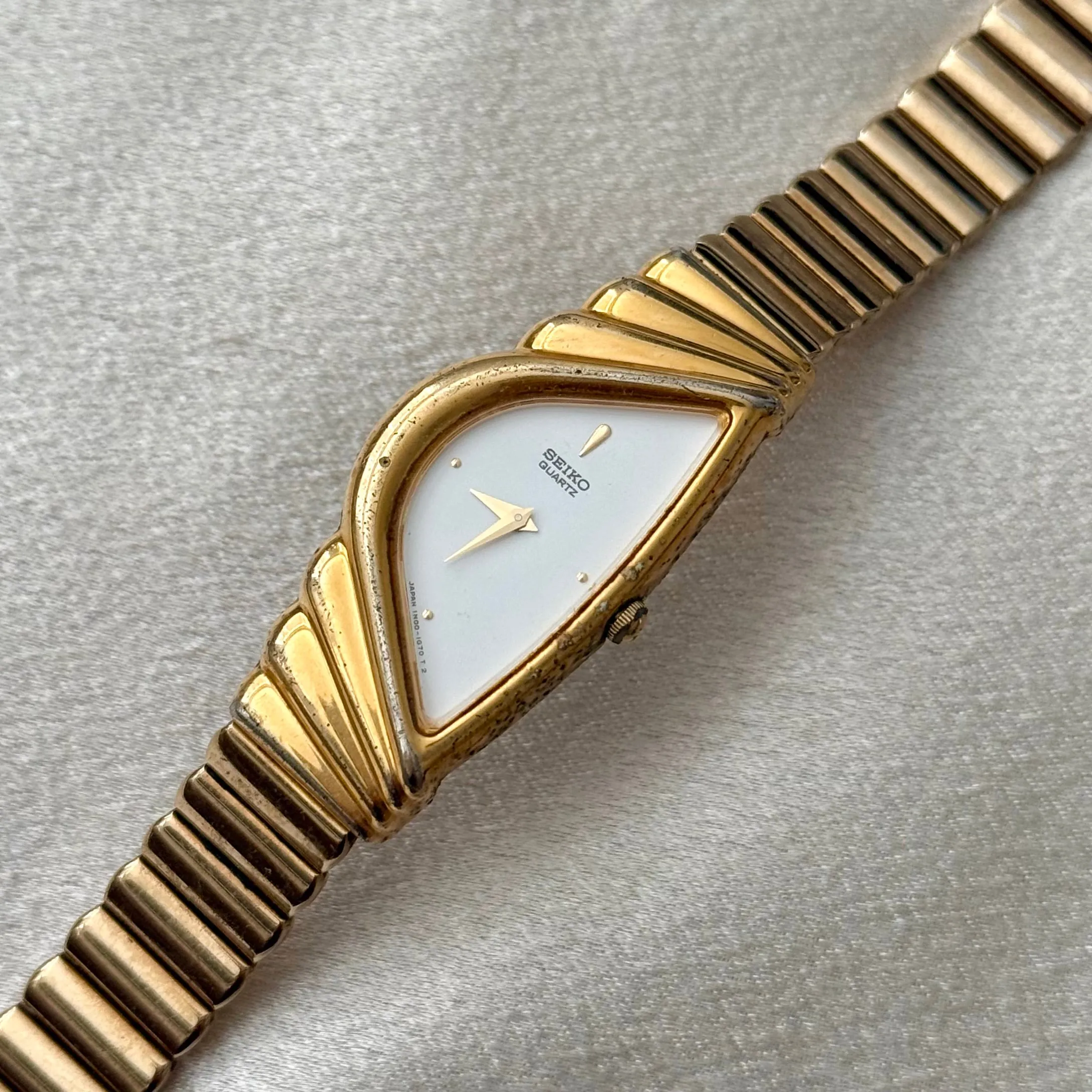 VINTAGE SEIKO WATCH