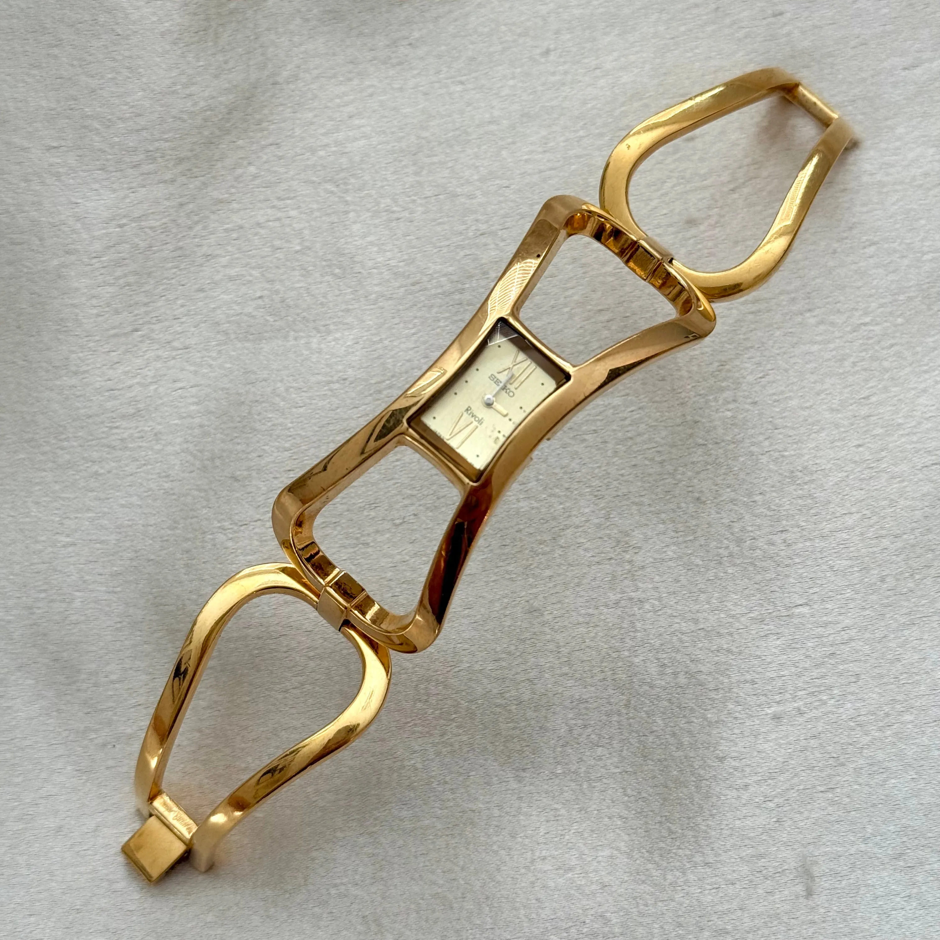 VINTAGE SEIKO WATCH