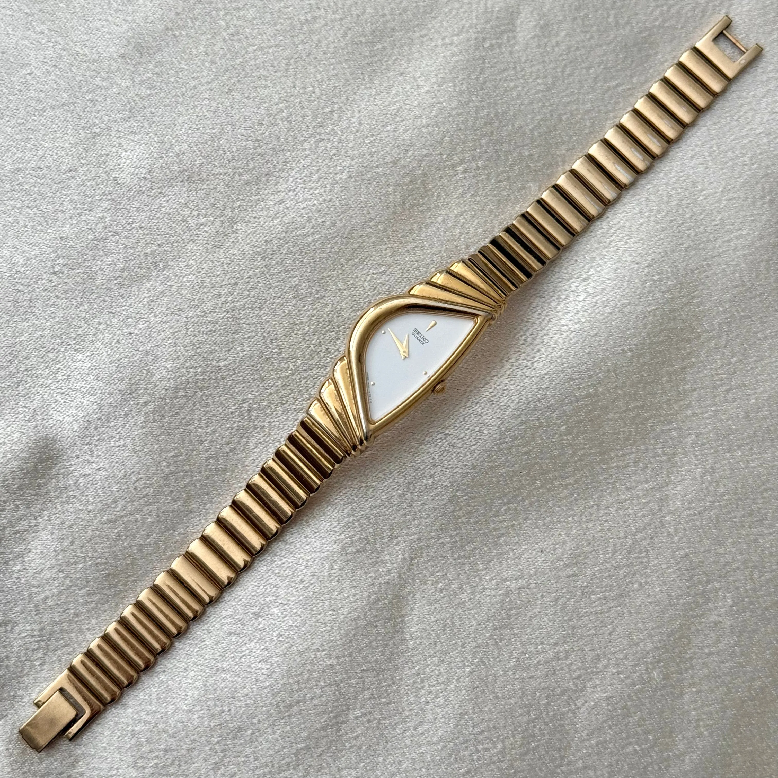 VINTAGE SEIKO WATCH