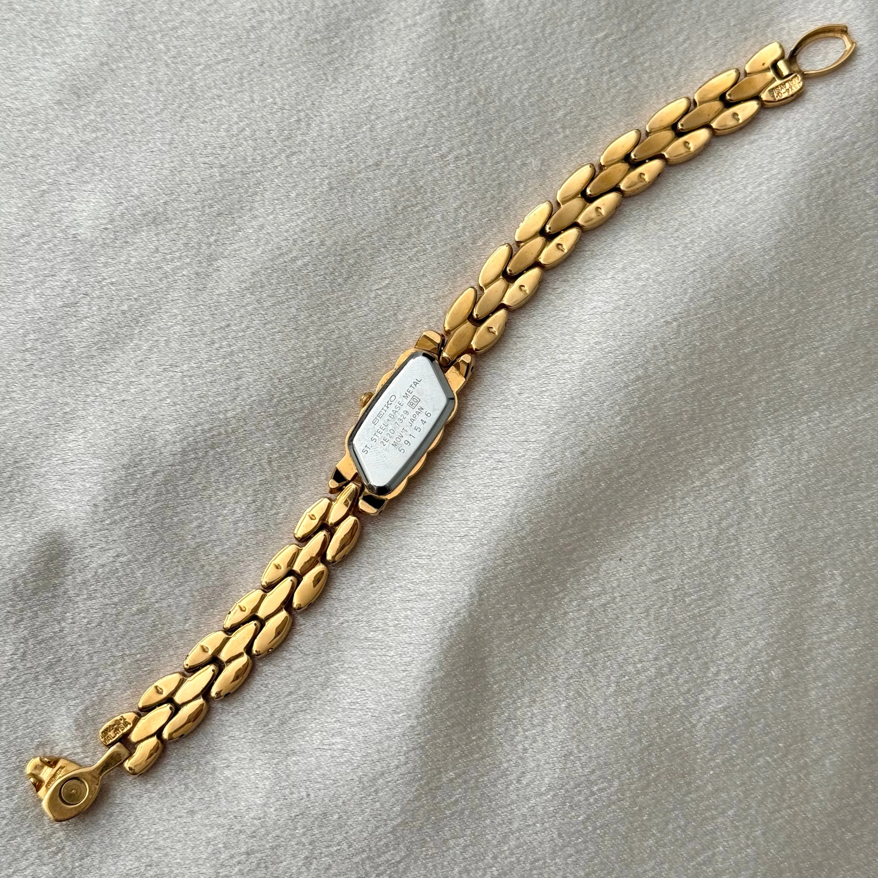 VINTAGE SEIKO WATCH