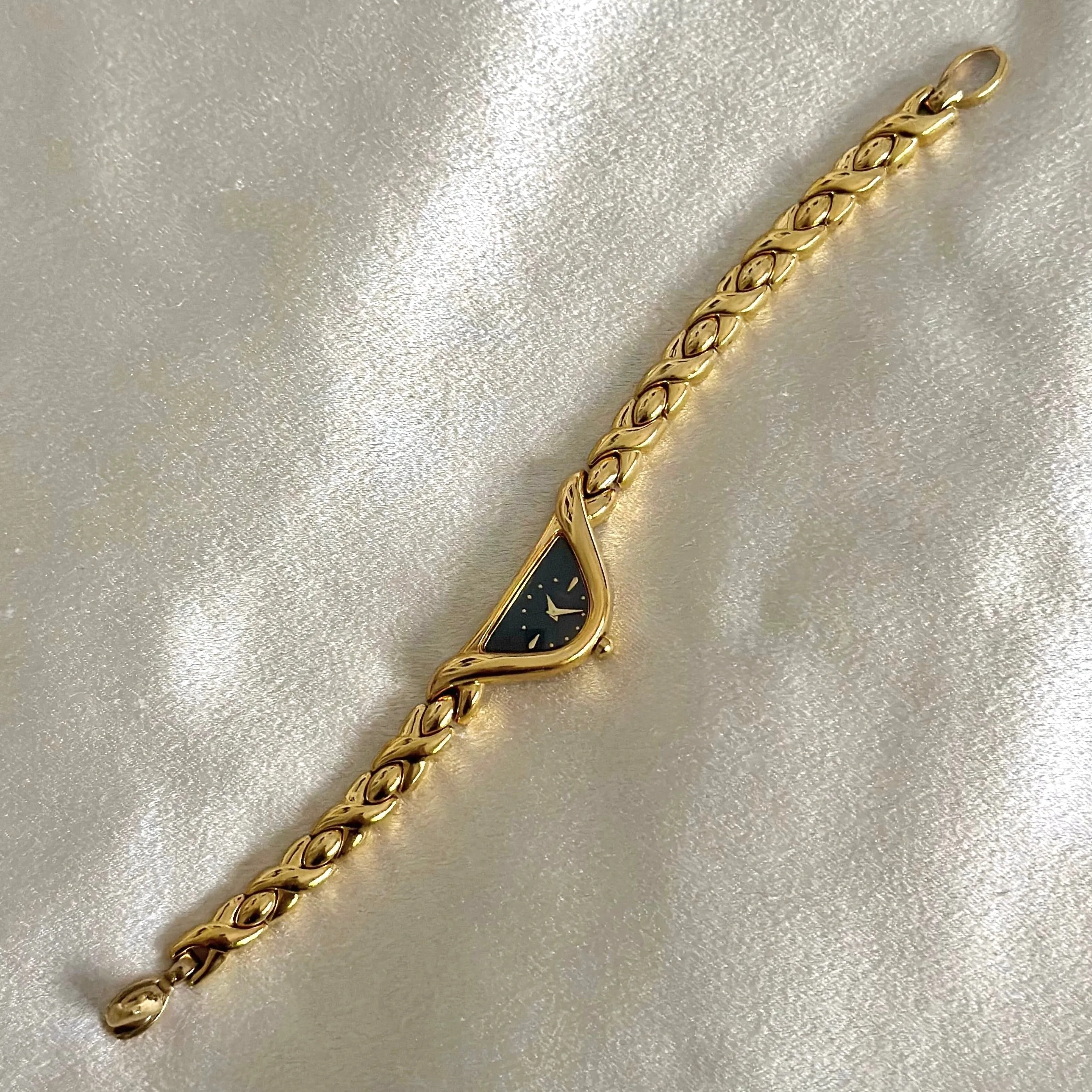 VINTAGE SEIKO WATCH
