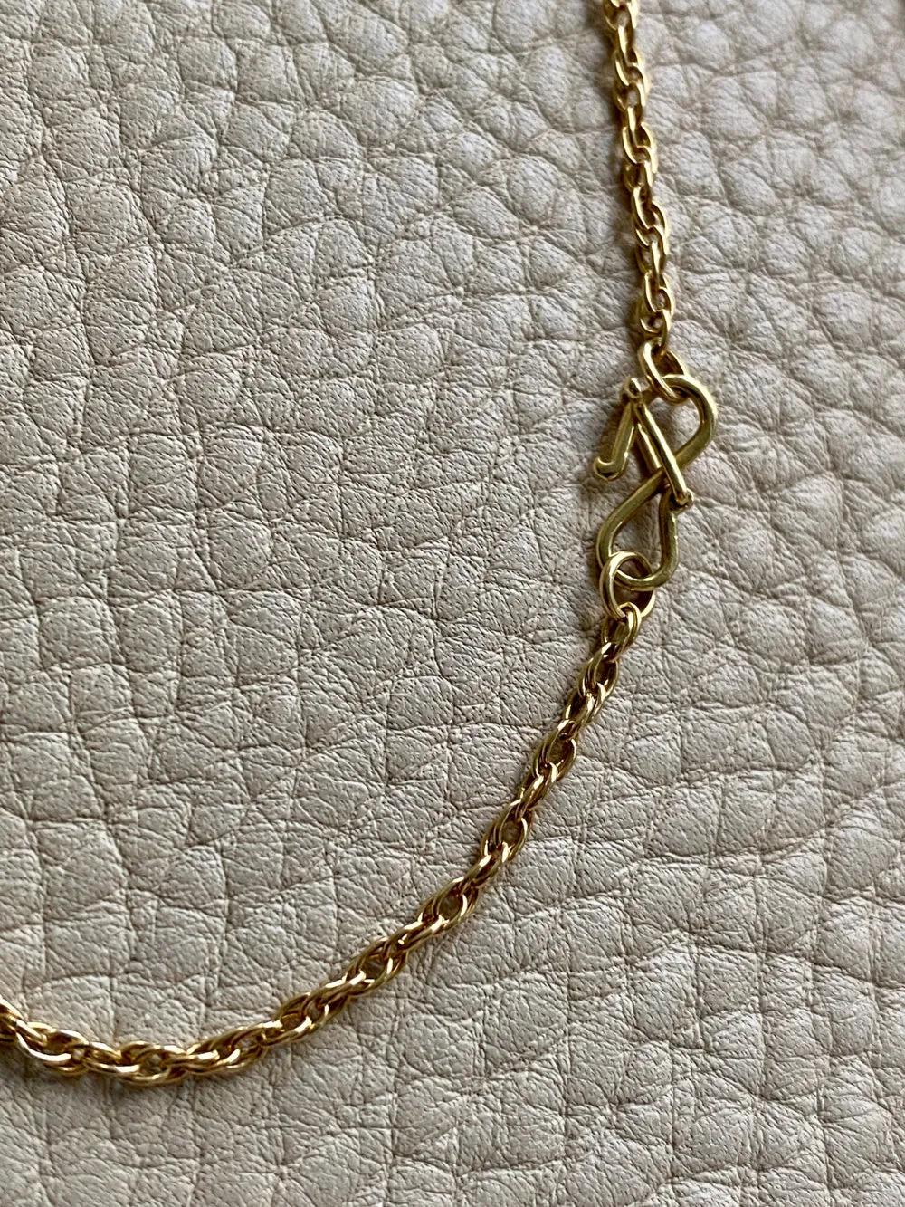 Vintage Spiral Link Chain Necklace in 18k Gold - 22.5 Inch Length