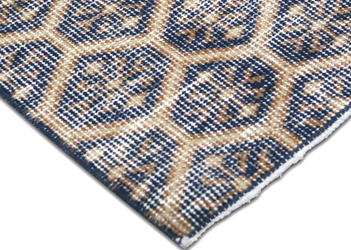 Vintage Turkish Mid-Century-Modern Rug - 3'5" x 6'7"