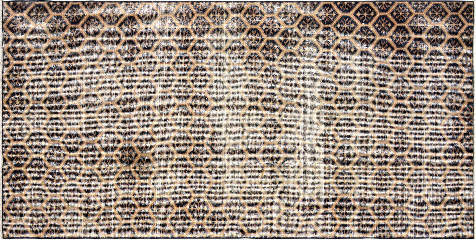 Vintage Turkish Mid-Century-Modern Rug - 3'5" x 6'7"