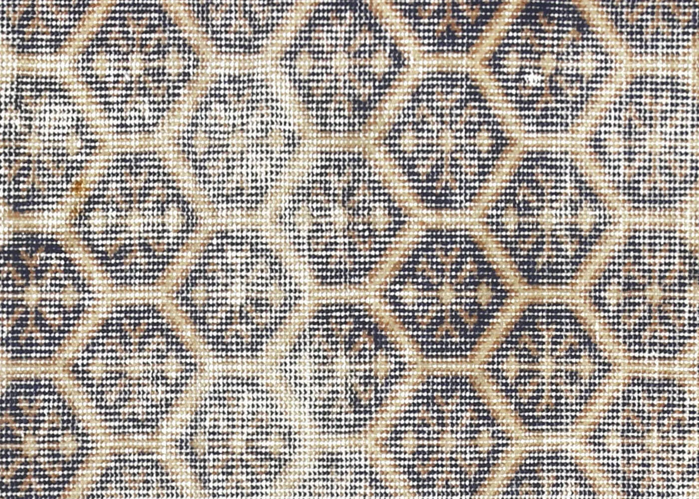 Vintage Turkish Mid-Century-Modern Rug - 3'5" x 6'7"