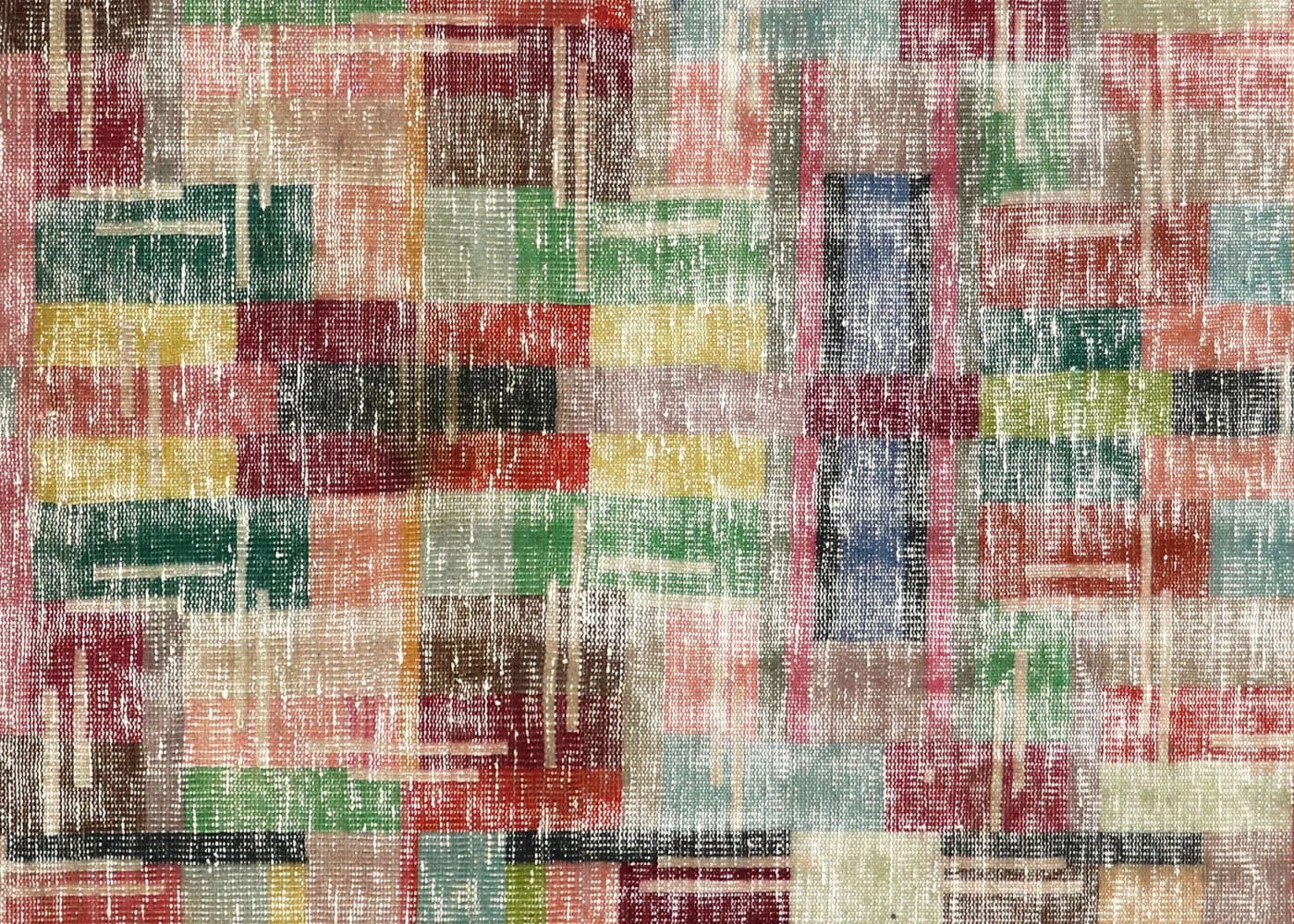 Vintage Turkish Mid-Century-Modern Rug - 4'9" x 10'4"