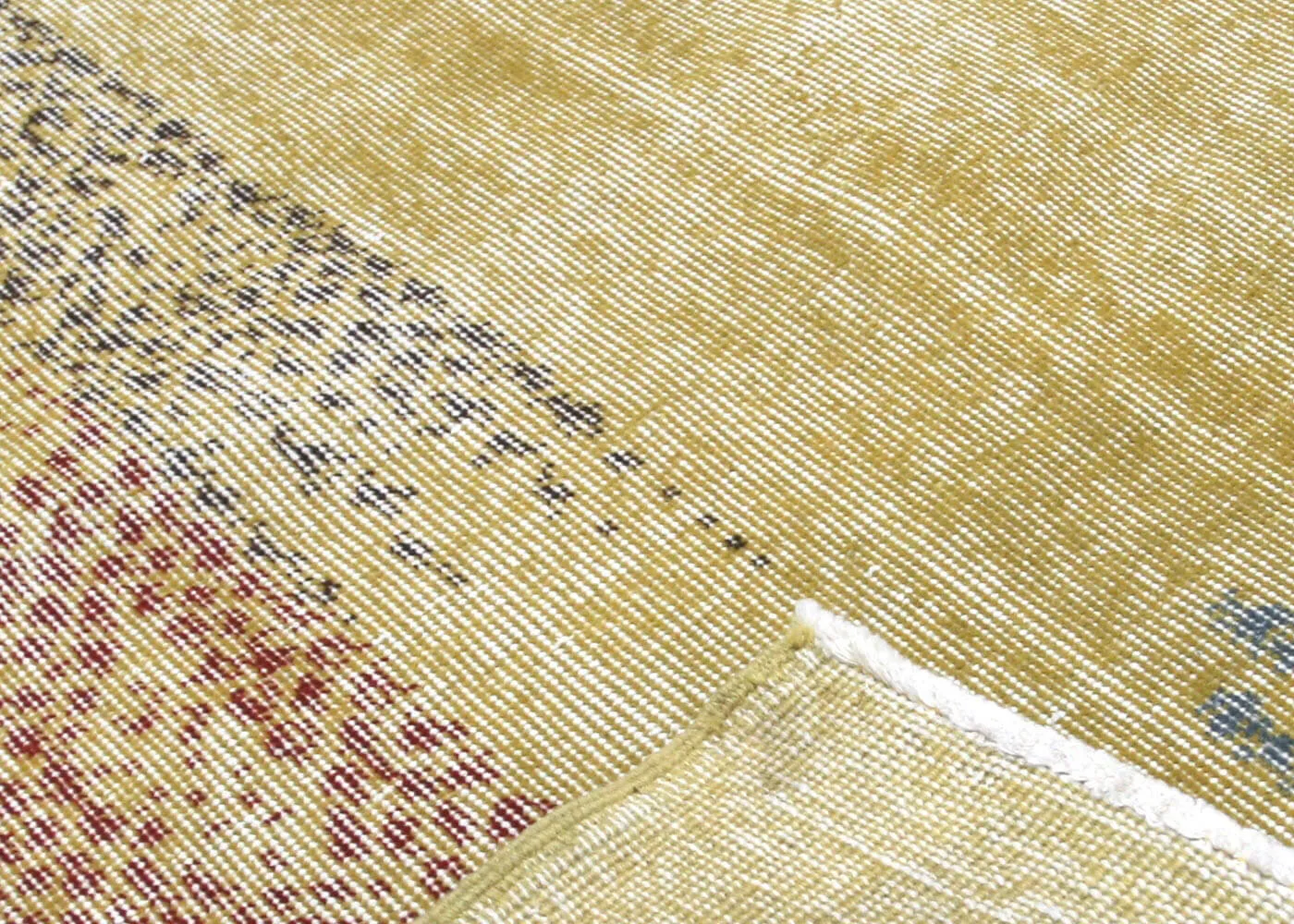 Vintage Turkish Mid-Century-Modern Rug - 5'5" x 8'7"
