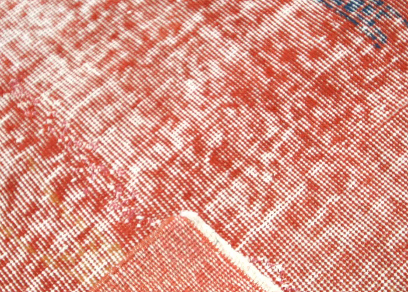 Vintage Turkish Mid-Century-Modern Rug - 6'7" x 9'9"