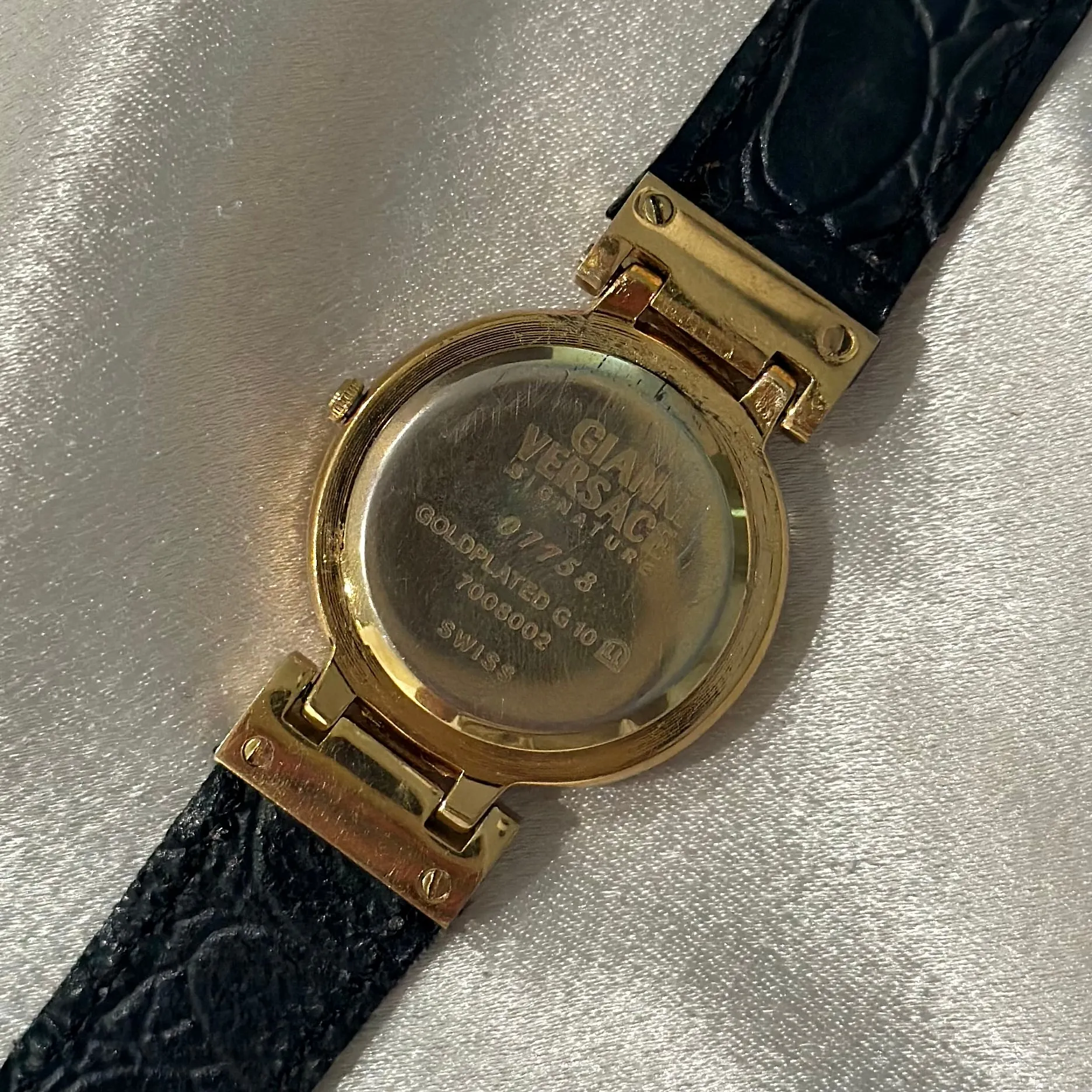 VINTAGE VERSACE BLACK LEATHER WATCH