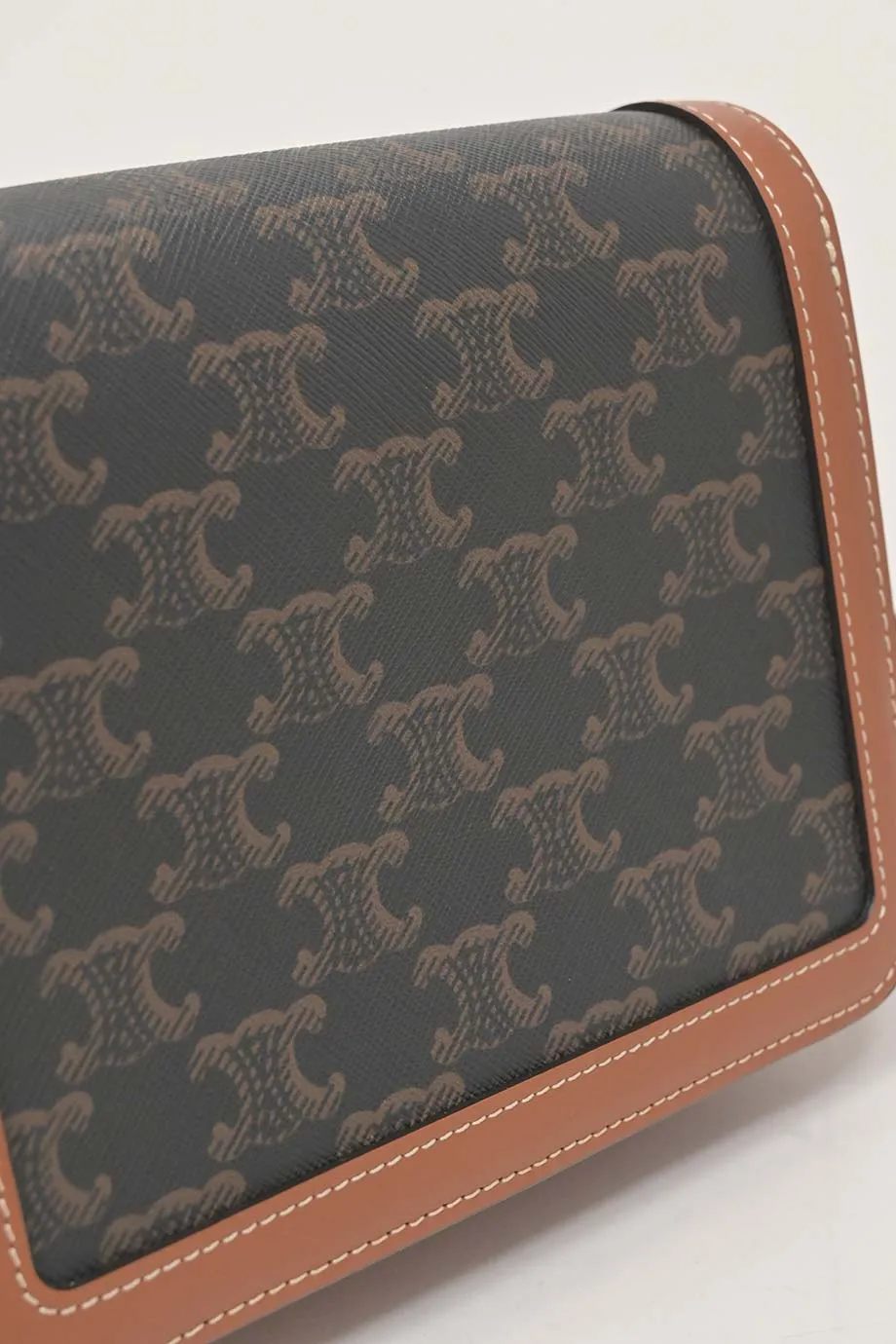 [WB6746] Celine | Cross-Body Bag