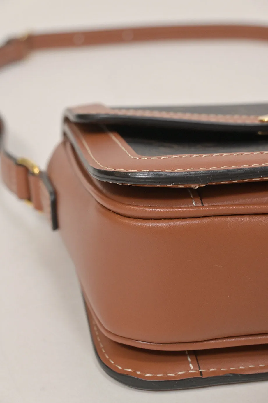 [WB6746] Celine | Cross-Body Bag