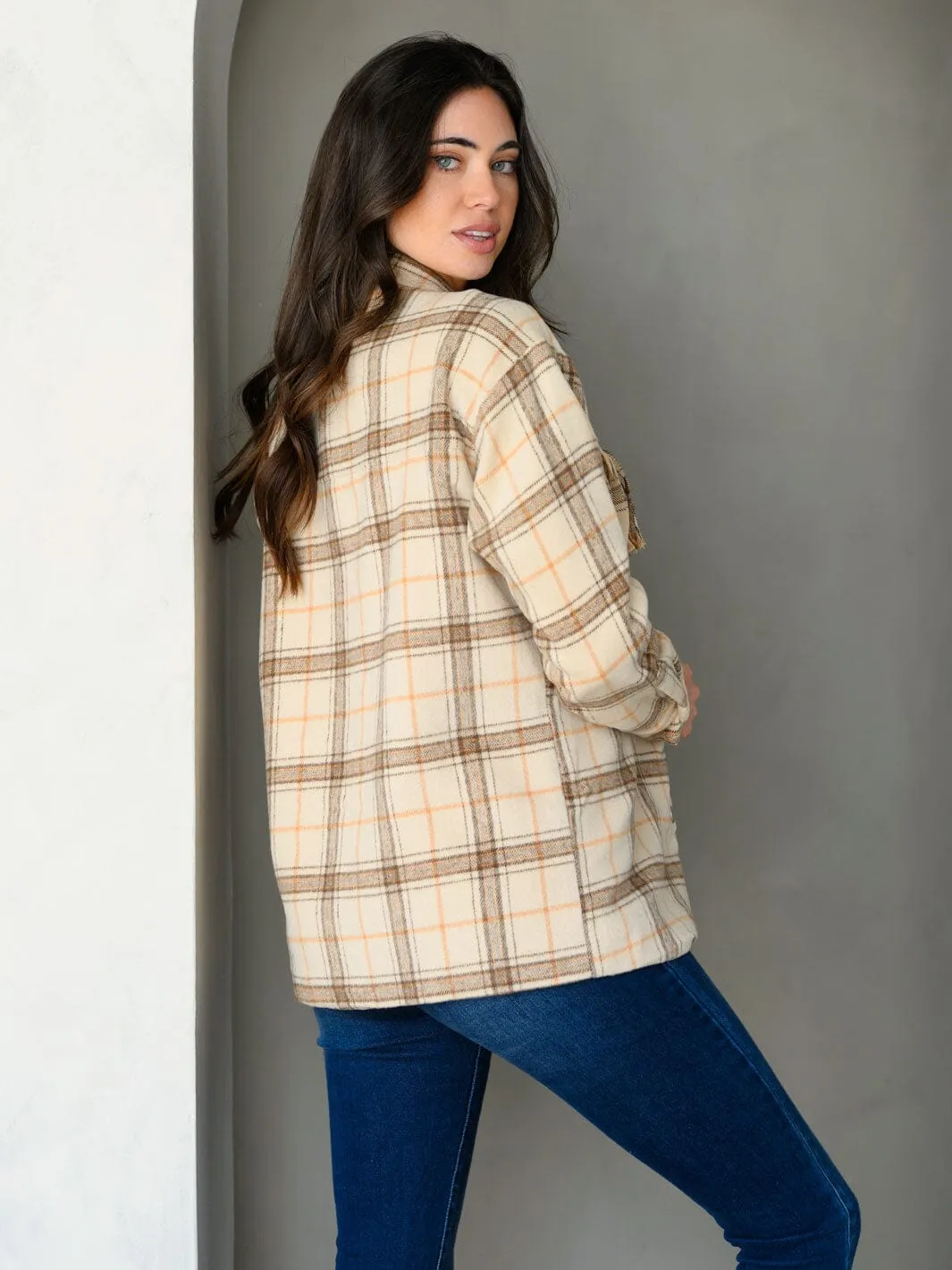 WOMEN'S LONG SLEEVE BUTTON UP PLAID JACKET