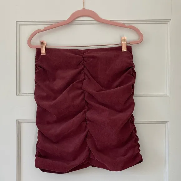 Zara Corduroy Draped Mini Skirt in Wine Mauve Size Medium