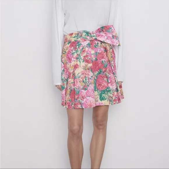 ZARA Floral Belted Bow Front Cotton A-Line Mini Skirt
