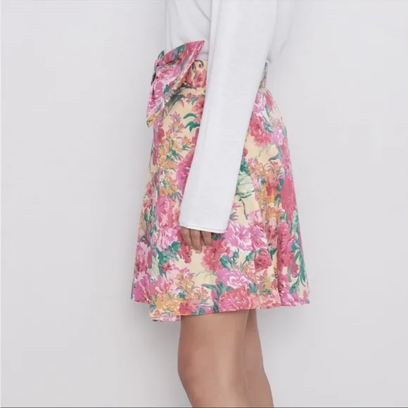 ZARA Floral Belted Bow Front Cotton A-Line Mini Skirt