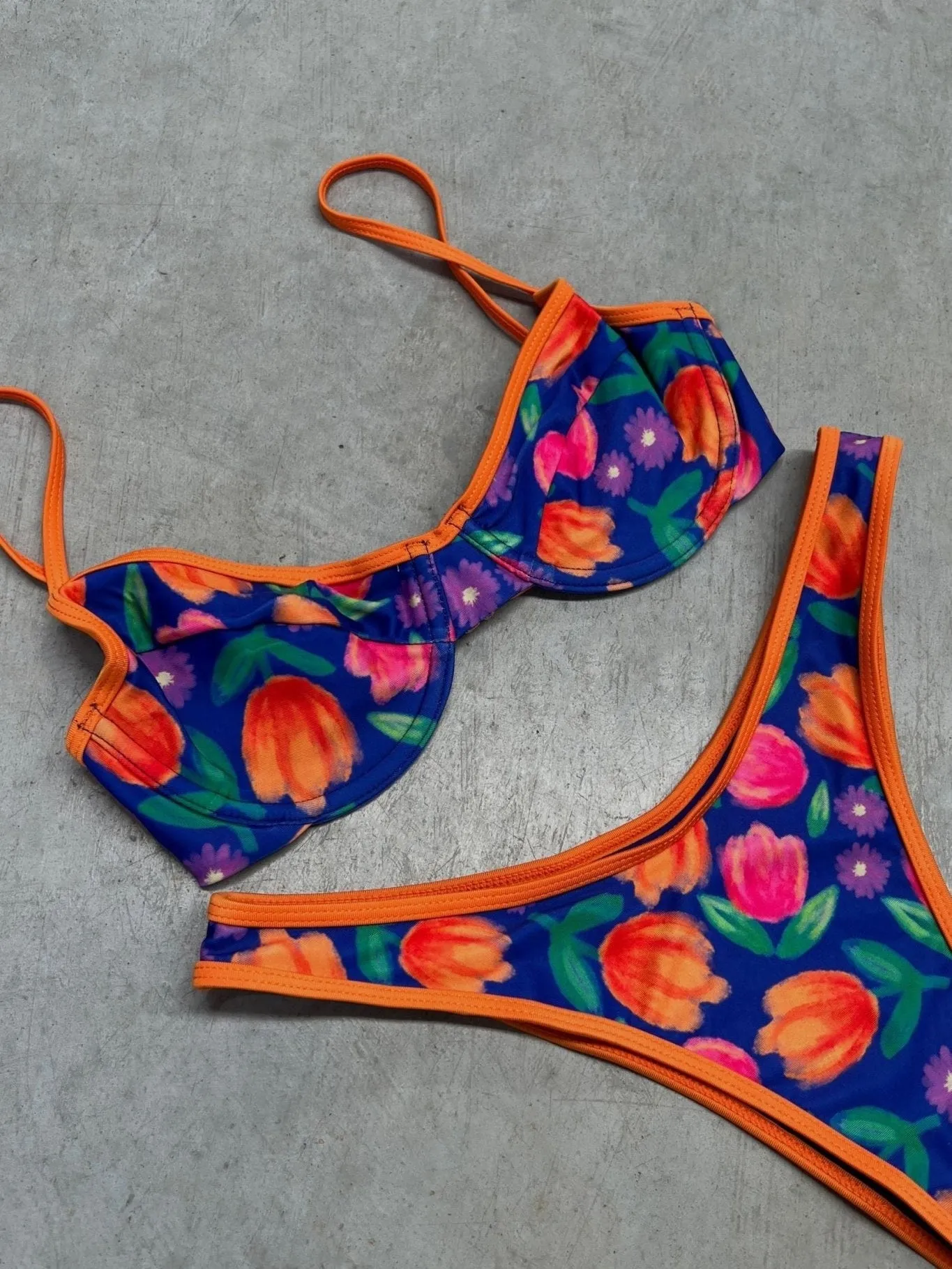 Zinnia Top / Tulip